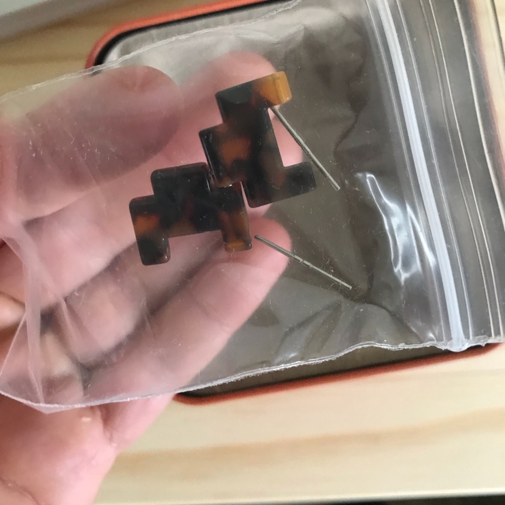 Tortoise Shell Fossil Watch - image 4